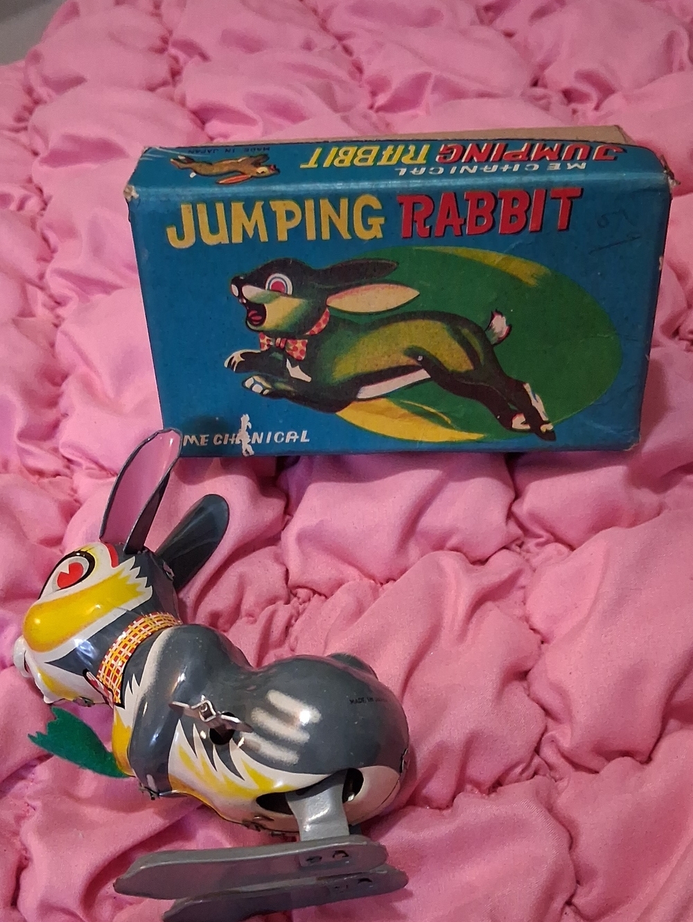 Mechanical Jumping Rabbit - Picture 7 of 7